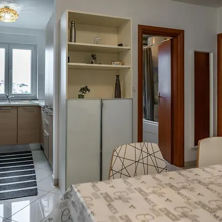 Apartmán With A Parking Space - 21369