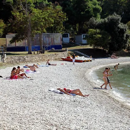 Apartament With A Parking Space - 21369 Pula