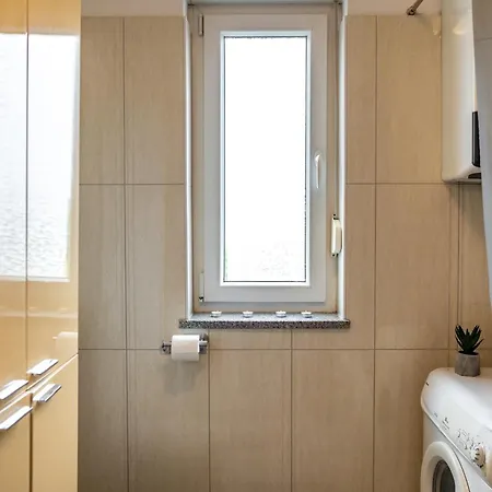 With A Parking Space - 21369 Apartament Pula